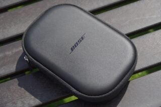 Bose QuietComfort 45 hard case